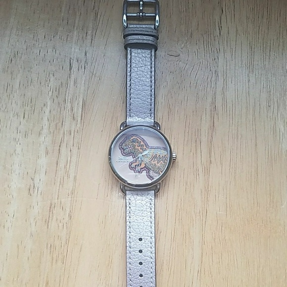 Coach watch - Picture 1 of 3